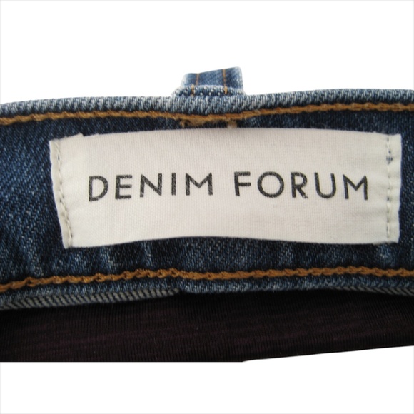 ARITZIA Denim Forum Jeans Yoko High Rise Slim Crop 27 - Picture 10 of 12